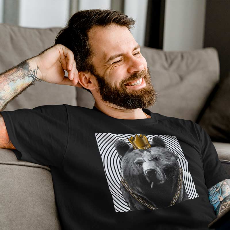 homme avec un t shirt papa our noir