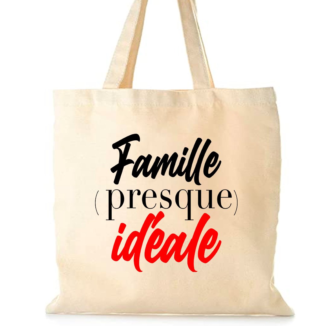 TOTE BAG "FAMILLE PRESQUE PARFAITE"