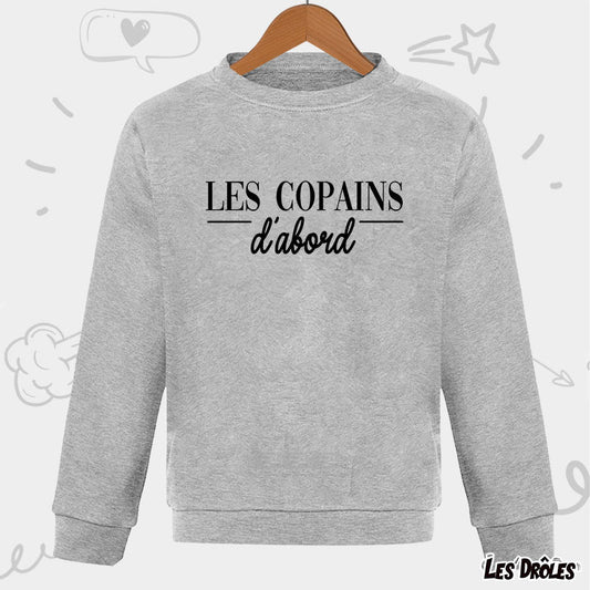 Pull "Les Copains d'abord"
